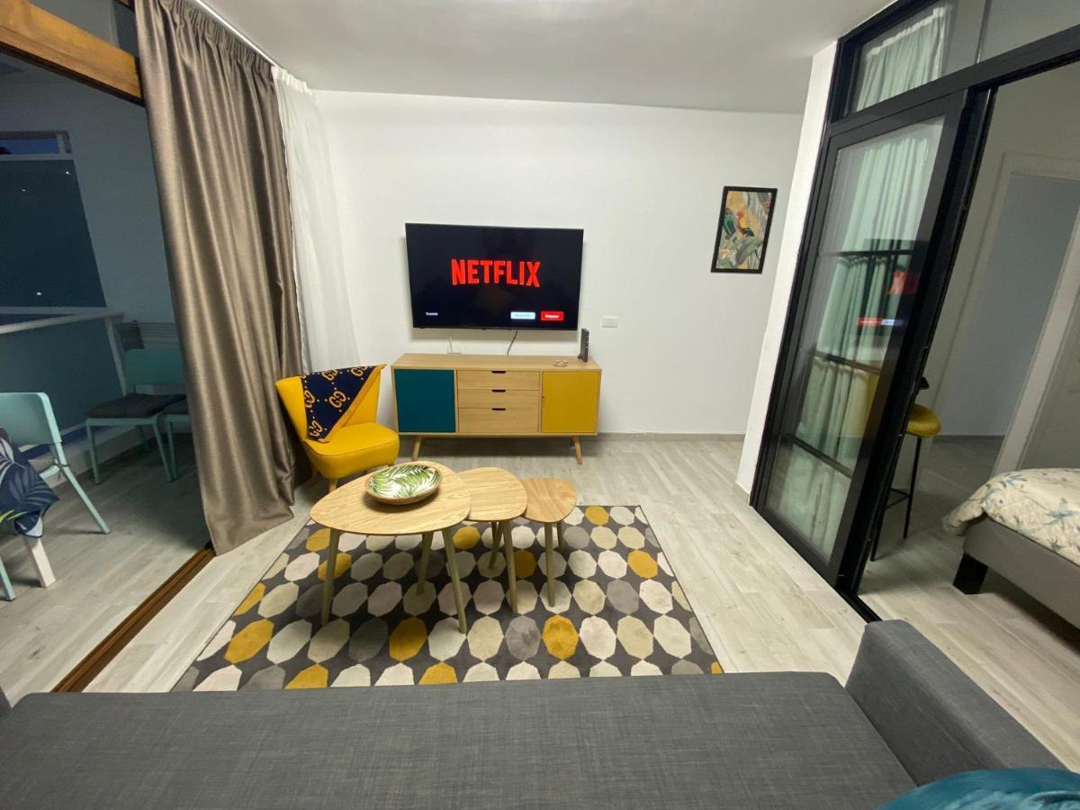 Parrot'S House- Yumbo Center Διαμέρισμα Πλάγια ντελ Ινγκλές Εξωτερικό φωτογραφία